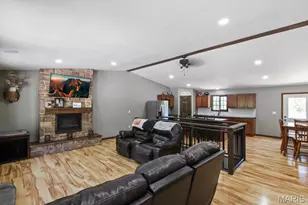1557 Villa Vista Dr, Robertsville, MO 65066 - Photo 4