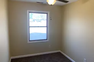 935 Amaral Cir, Saint Louis, MO 63137 - Photo 4