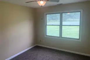 935 Amaral Cir, Saint Louis, MO 63137 - Photo 8