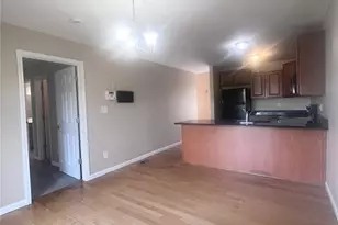 11 Cabanne Townhome Dr, Saint Louis, MO 63112 - Photo 10
