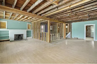 5806 Degiverville Avenue, Saint Louis, MO 63112 - Photo 2
