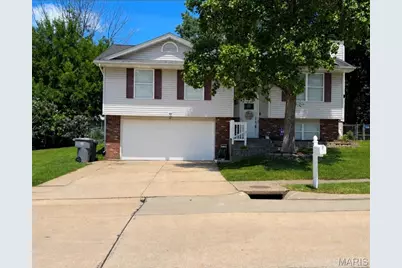 33 Royal Oaks Drive, O'Fallon, MO 63366 - Photo 1