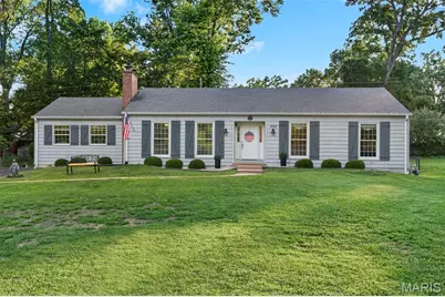 325 Nantucket Drive, Ballwin, MO 63011 - Photo 2
