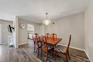 11999 Villa Dorado Dr, Saint Louis, MO 63146 - Photo 4