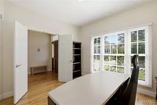 2143 Oak Dr, Saint Louis, MO 63131 - Photo 4