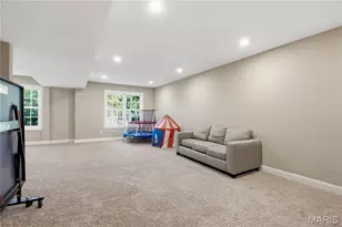2143 Oak Dr, Saint Louis, MO 63131 - Photo 38