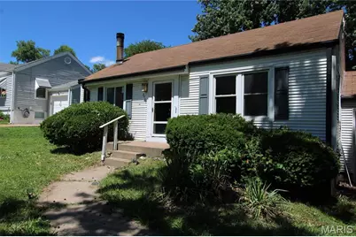 2437 Shannon, Jennings, MO 63136 - Photo 2