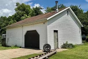 307 E Water St, Wellsville, MO 63384 - Photo 6