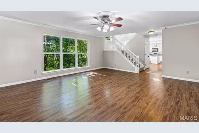 200 Romaine Spring View, Fenton, MO 63026 - Photo 8