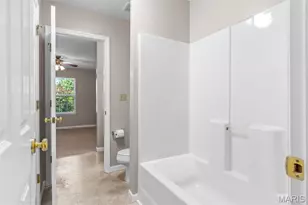 200 Romaine Spring View, Fenton, MO 63026 - Photo 40