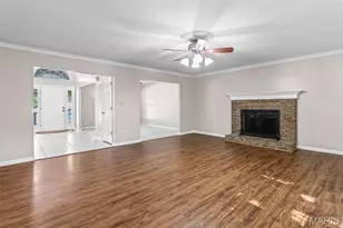 200 Romaine Spring View, Fenton, MO 63026 - Photo 6