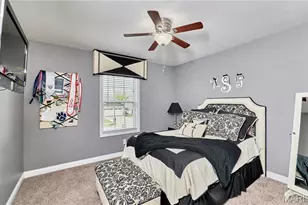 437 Prairie Creek Dr, Wentzville, MO 63385 - Photo 34