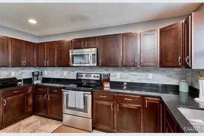 437 Prairie Creek Drive, Wentzville, MO 63385 - Photo 22
