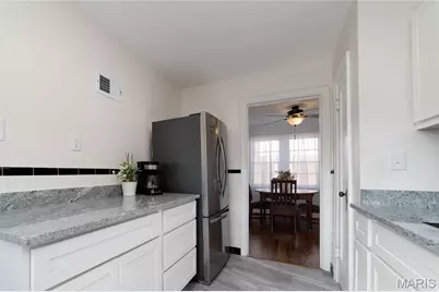 223 Robert Avenue, Saint Louis, MO 63135 - Photo 16