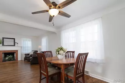 223 Robert Avenue, Saint Louis, MO 63135 - Photo 8