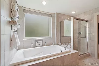 540 N and South Road #204, University City, MO 63130 - Photo 22