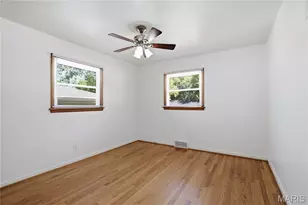 8817 McNulty Dr, Saint Louis, MO 63114 - Photo 16