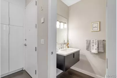 4101 Laclede Avenue #108, Saint Louis, MO 63108 - Photo 12