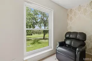 578 Sarah Ln, Saint Louis, MO 63141 - Photo 16