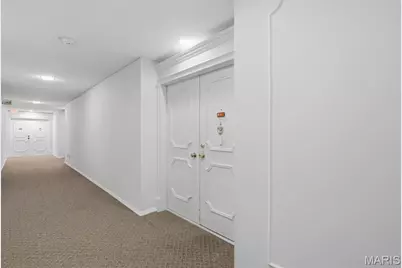 578 Sarah Lane #206, Saint Louis, MO 63141 - Photo 4