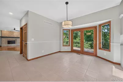 4 Woodford Place, Saint Charles, MO 63301 - Photo 10