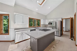 4 Woodford Pl, Saint Charles, MO 63301 - Photo 6
