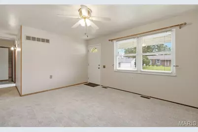3214 Ipswich Lane, Saint Charles, MO 63301 - Photo 4