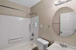 2365 Hallwood Dr, Saint Louis, MO 63136 - Photo 18