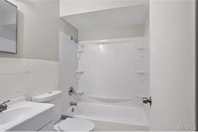 10616 Dunkeld Circle, Bel-Ridge, MO 63137 - Photo 14