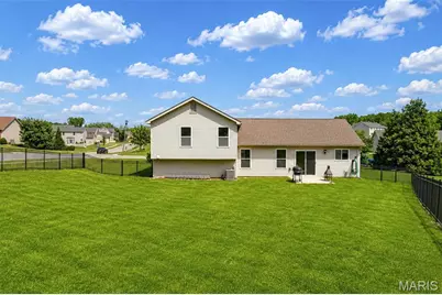 1609 Spring Mill Drive, Wentzville, MO 63385 - Photo 32
