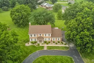 308 Willowpointe Dr, Saint Charles, MO 63304 - Photo 4
