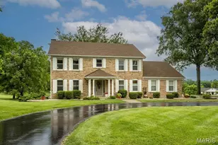 308 Willowpointe Dr, Saint Charles, MO 63304 - Photo 2