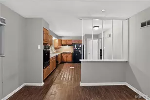 2245 N Elizabeth Ave, Florissant, MO 63031 - Photo 6