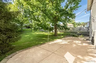 1440 Glenlea Dr, Maryland Heights, MO 63043 - Photo 38