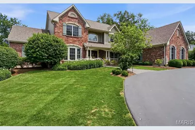 121 Ballas Court, Town and Country, MO 63131 - Photo 2