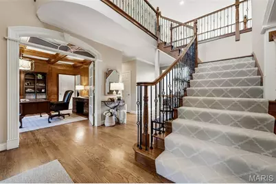 121 Ballas Court, Town and Country, MO 63131 - Photo 12