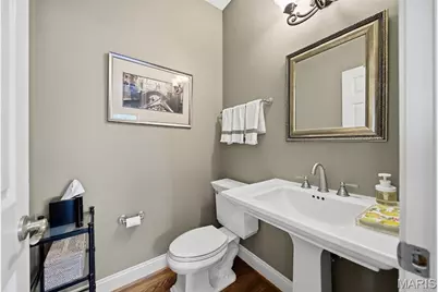 121 Ballas Court, Town and Country, MO 63131 - Photo 28