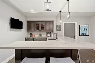 121 Ballas Ct, Town and Country, MO 63131 - Photo 56