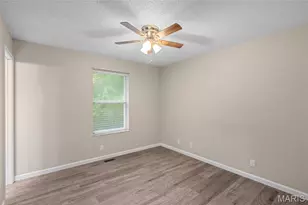 2210 Columbus Cir, Warrenton, MO 63383 - Photo 10