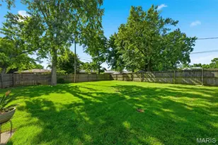 6908 Howdershell Rd, Hazelwood, MO 63042 - Photo 32