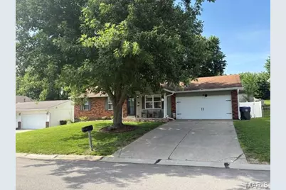 137 Universal Drive, Saint Peters, MO 63376 - Photo 2