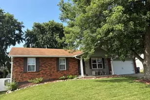 137 Universal Dr, Saint Peters, MO 63376 - Photo 6