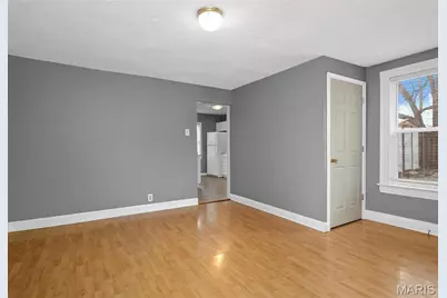 721 N Elizabeth Avenue, Ferguson, MO 63135 - Photo 6
