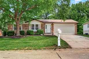 68 Sunny View Dr, Saint Peters, MO 63376 - Photo 2
