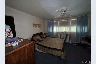 5381 Queens Avenue, Saint Louis, MO 63115 - Photo 18