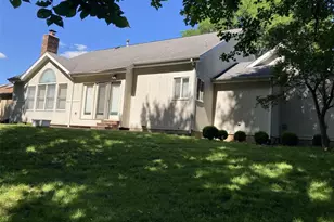471 St Thomas Isle Ln, Wildwood, MO 63040 - Photo 4