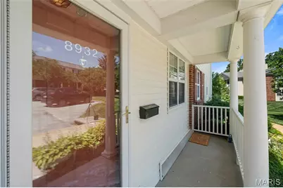 8932 Cardinal Terrace, Saint Louis, MO 63144 - Photo 2