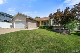 4976 Paradise Meadows Dr, Imperial, MO 63052 - Photo 2