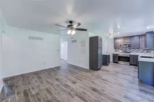 343 Turfwood Dr, Ballwin, MO 63021 - Photo 18