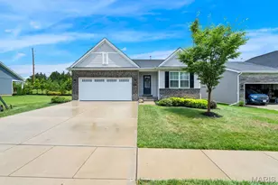 215 Cambium Ct, Wentzville, MO 63385 - Photo 4